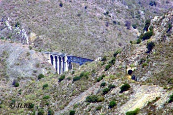 Puente arroyo Lugar
