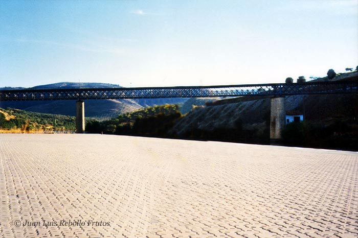 muelle_puente_2.jpg