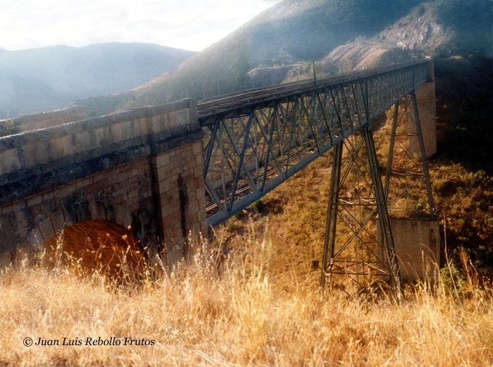 puente_arroyo_lugar_interior.jpg